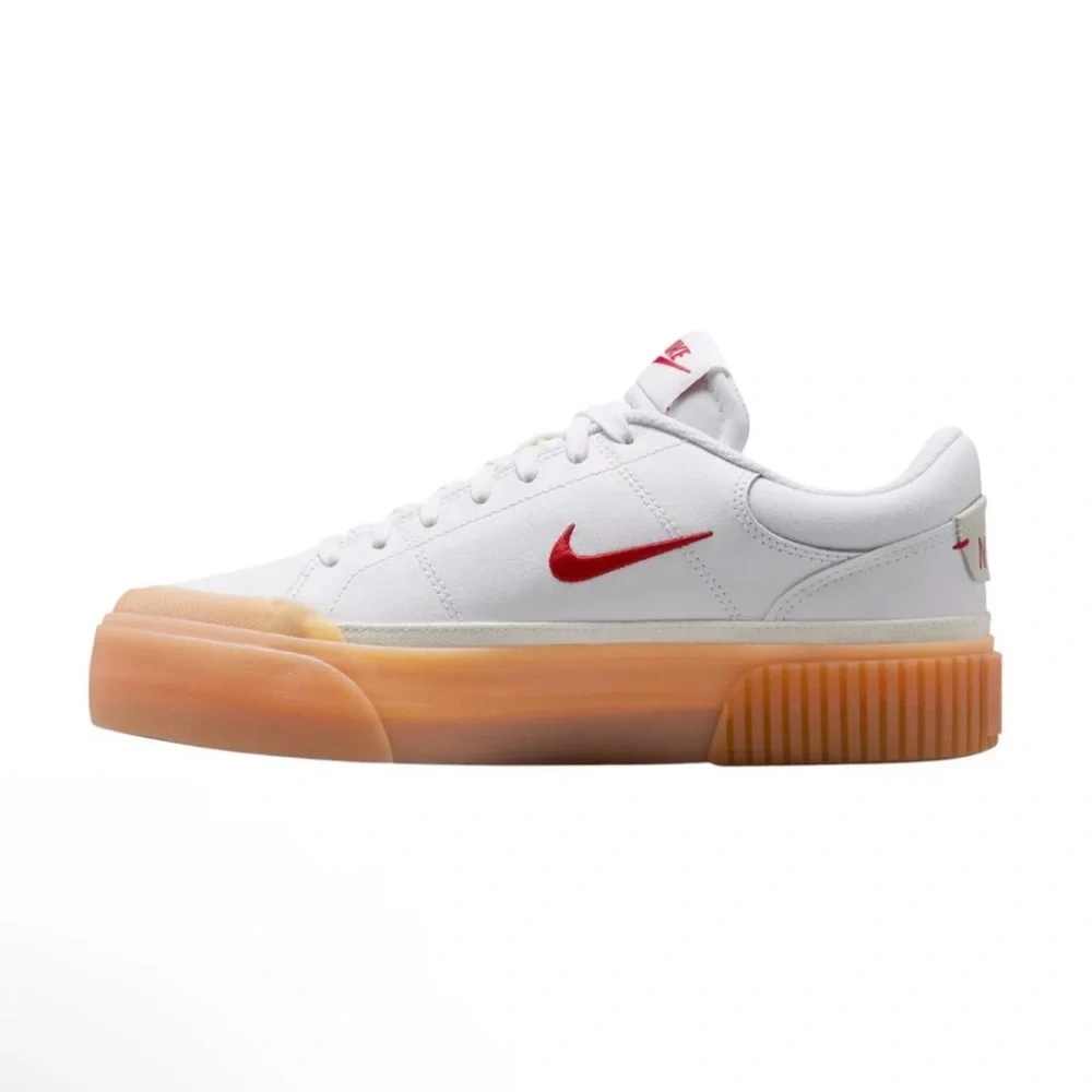 NIKE Court Legacy Lift Sneakers White/Red Gum Sole - Size 8.5 - NEW IN BOX